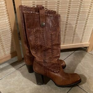 Gianni Bini western boots